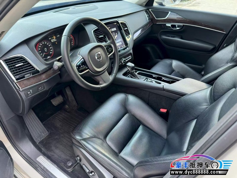 16年沃尔沃XC90轿车抵押车出售