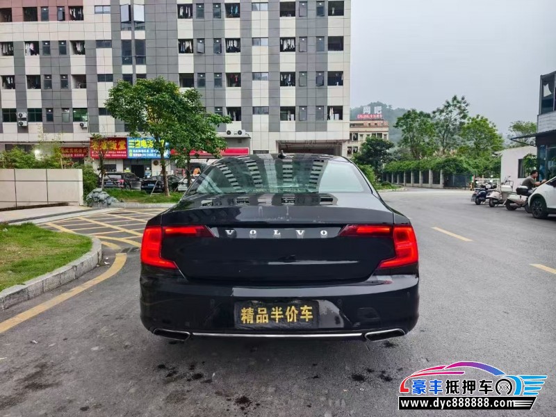 18年沃尔沃S90轿车抵押车出售