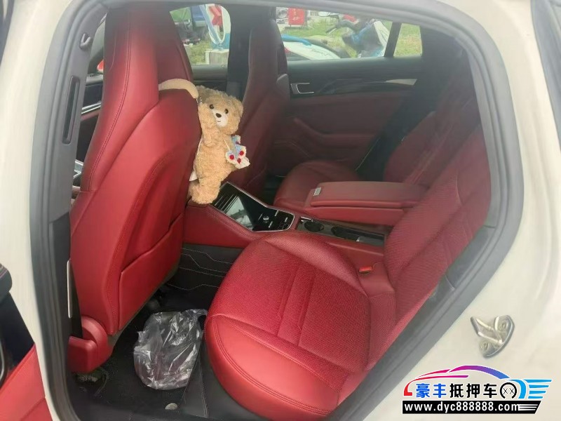 18年保时捷帕纳梅拉轿车抵押车出售