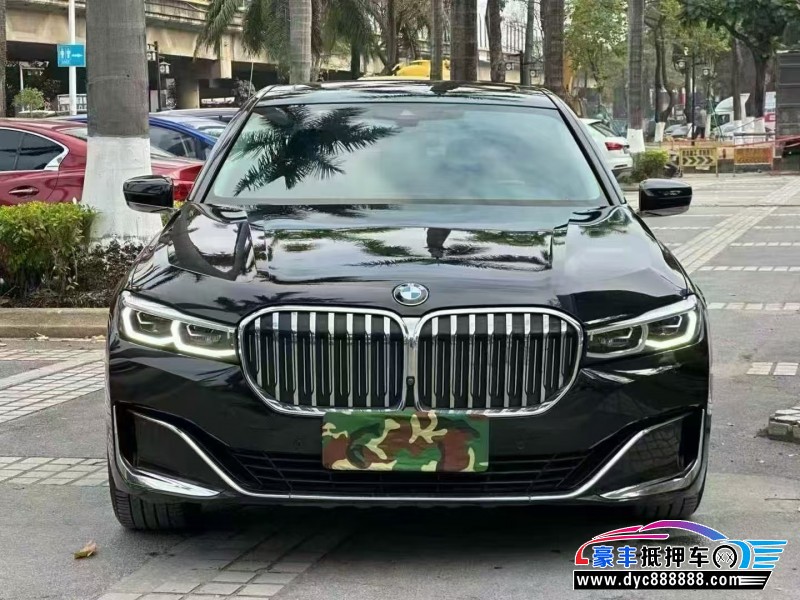 20年宝马7系轿车抵押车出售