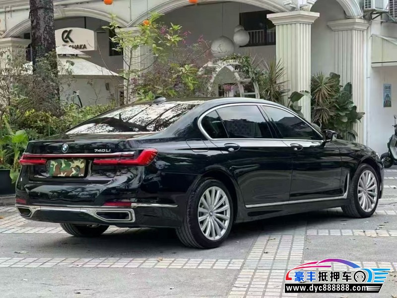 20年宝马7系轿车抵押车出售