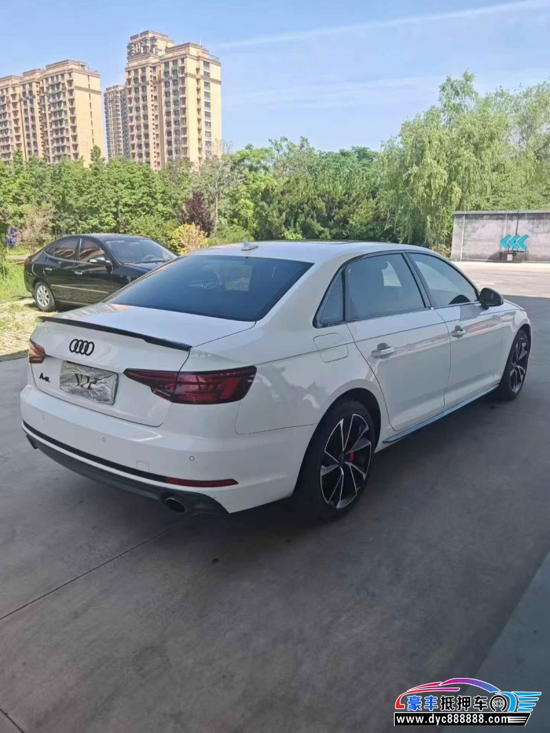 18年奥迪A4L轿车抵押车出售