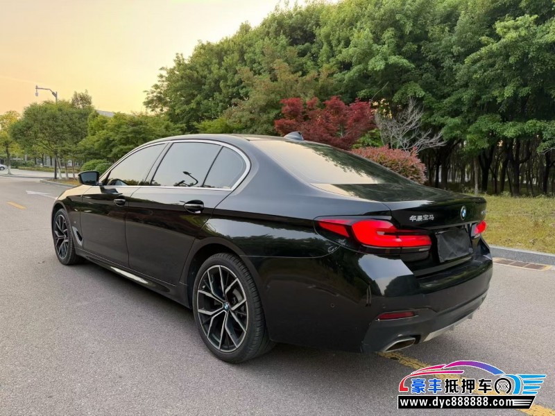 21年宝马5系轿车抵押车出售