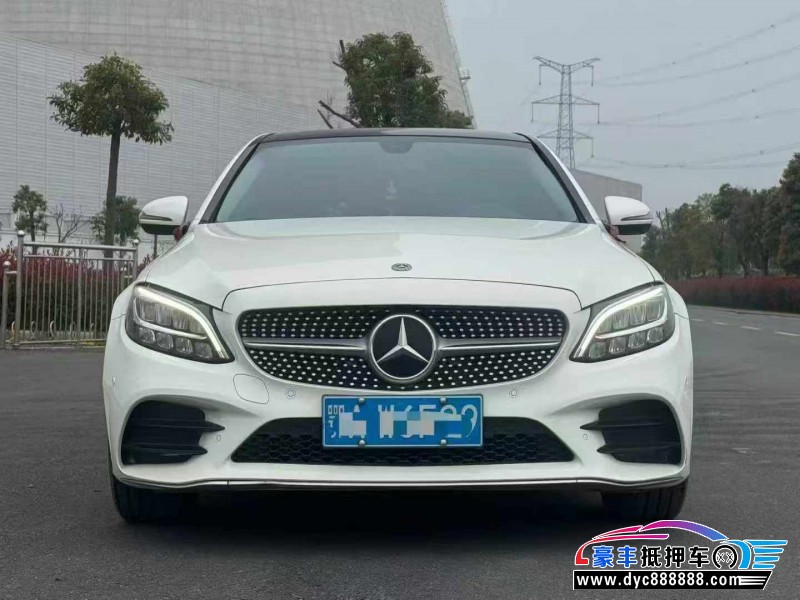 21年奔驰C轿车抵押车出售