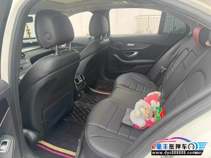 21年奔驰C轿车抵押车出售