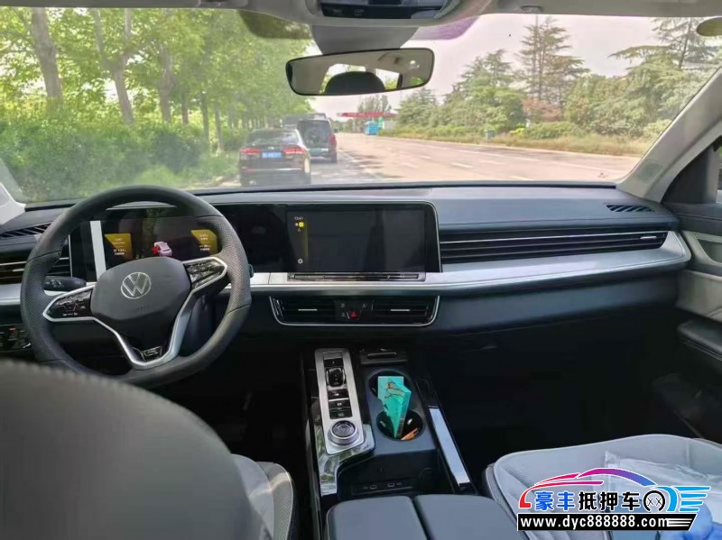 26年大众揽巡轿车抵押车出售