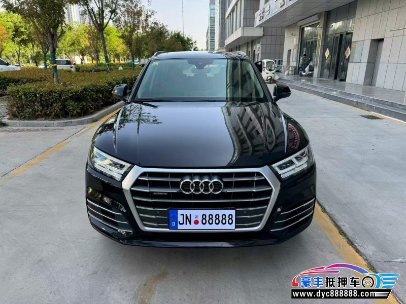 18年奥迪Q5轿车抵押车出售