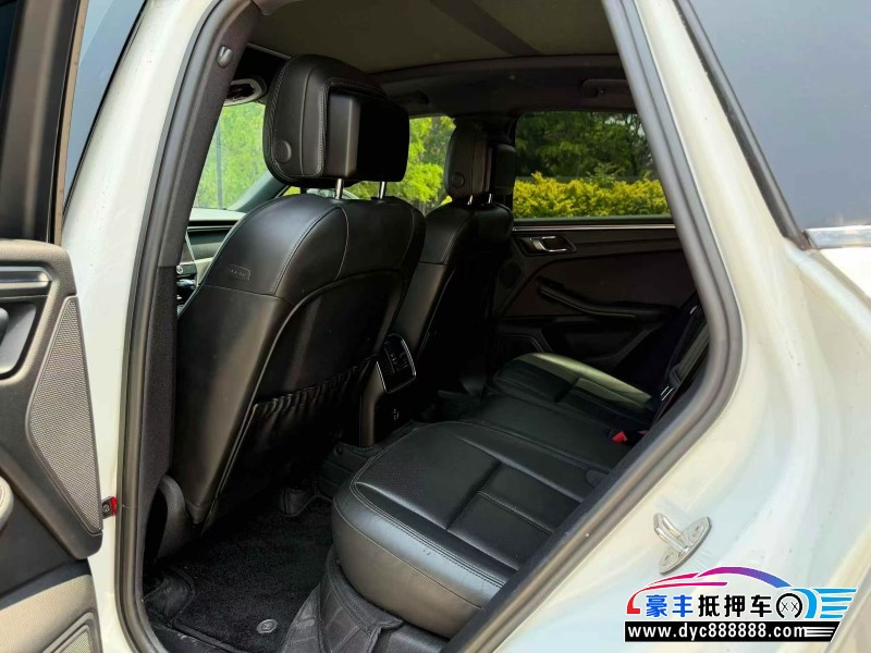22年保时捷Macan迈凯轿车抵押车出售