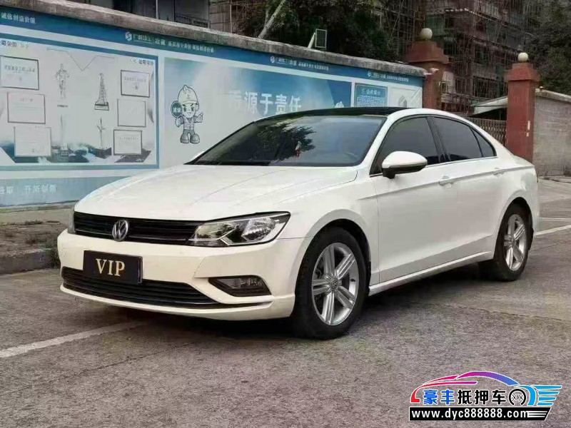 17年大众凌渡轿车抵押车出售
