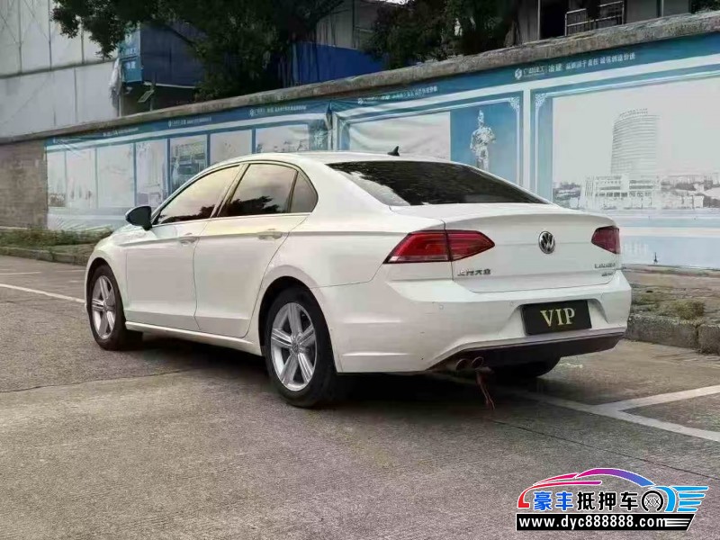 17年大众凌渡轿车抵押车出售