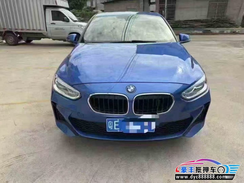 20年宝马1系轿车抵押车出售