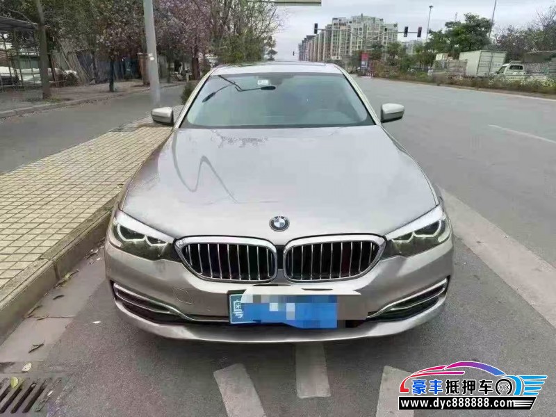 18年宝马5系轿车抵押车出售