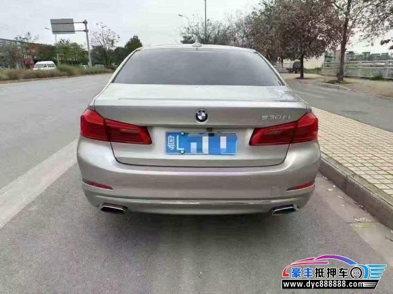 18年宝马5系轿车抵押车出售