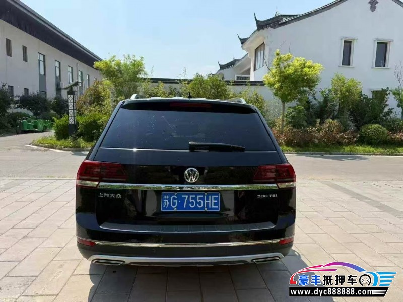 18年大众途昂轿车抵押车出售