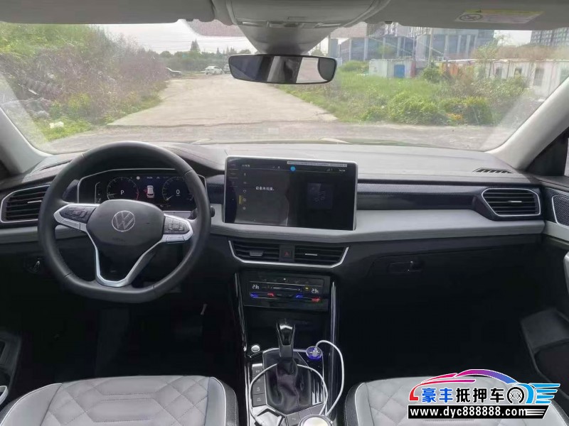 25年大众探岳轿车抵押车出售