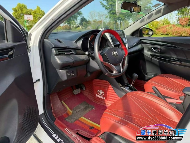 20年丰田YARiS L 致炫轿车抵押车出售