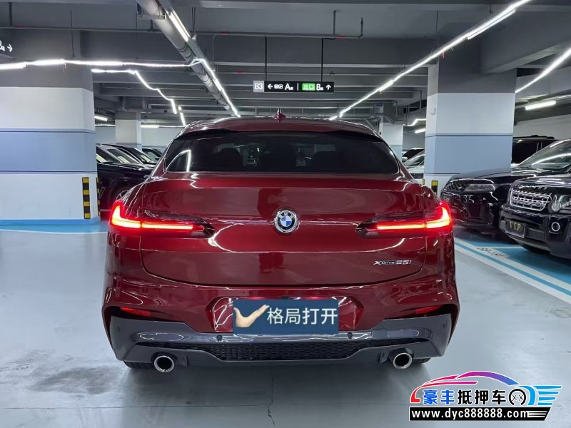 21年宝马X4轿车抵押车出售