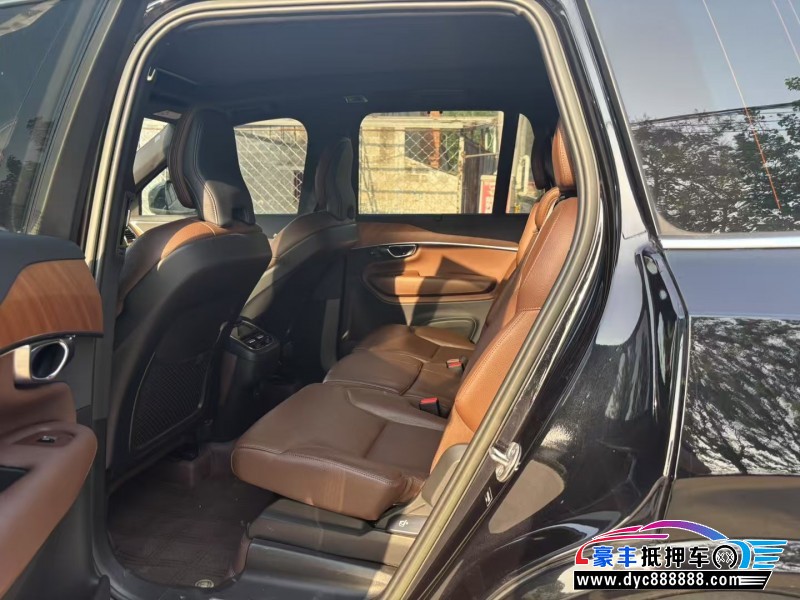22年沃尔沃XC90轿车抵押车出售