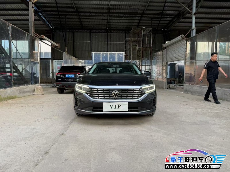 抵押车出售22年大众帕萨特轿车