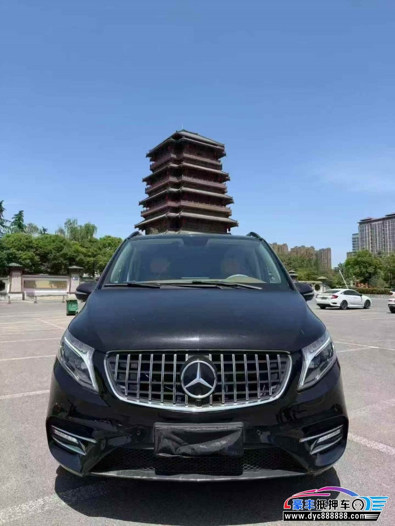抵押车出售18年奔驰威霆轿车