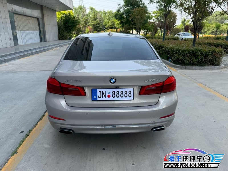 20年宝马5系轿车抵押车出售