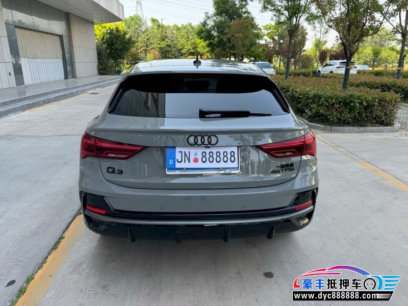 24年奥迪Q3轿车抵押车出售