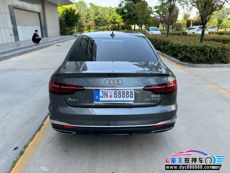 22年奥迪A4L轿车抵押车出售