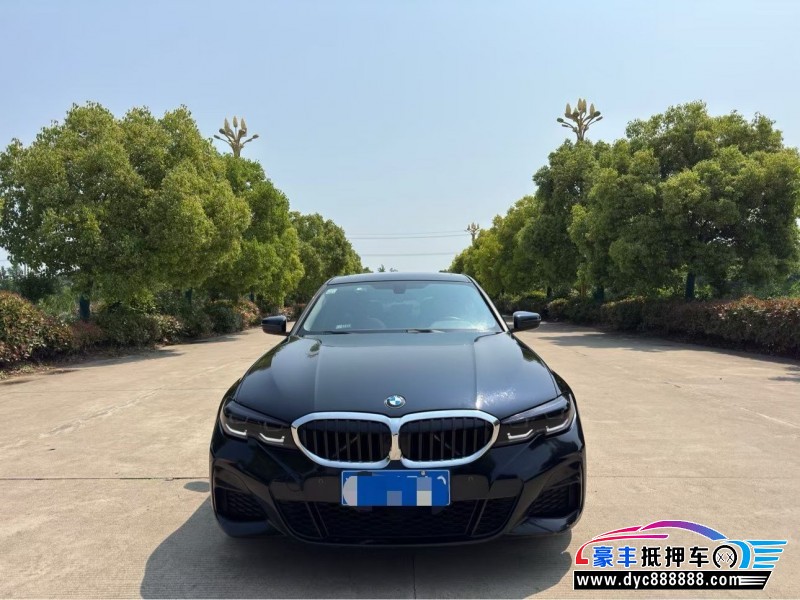 21年宝马3系轿车抵押车出售