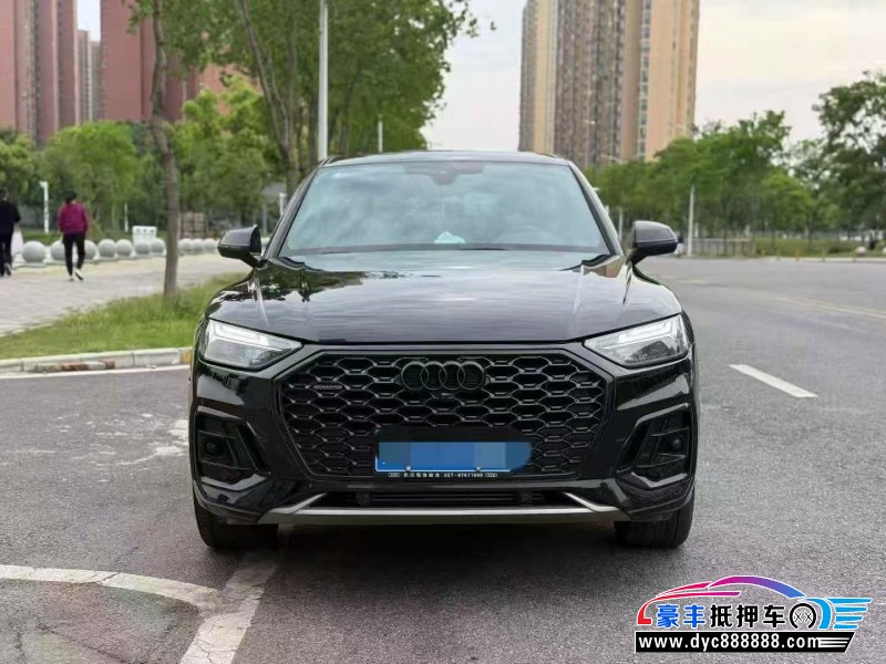 23年奥迪Q5轿车抵押车出售