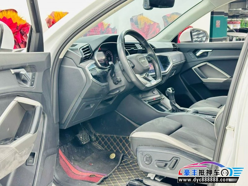 23年奥迪Q3轿车抵押车出售