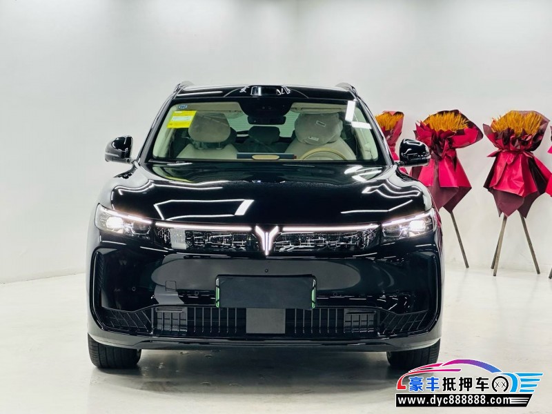26年岚图FREE轿车抵押车出售