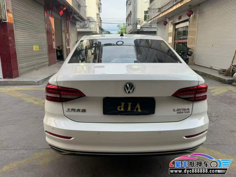 19年大众朗逸轿车抵押车出售