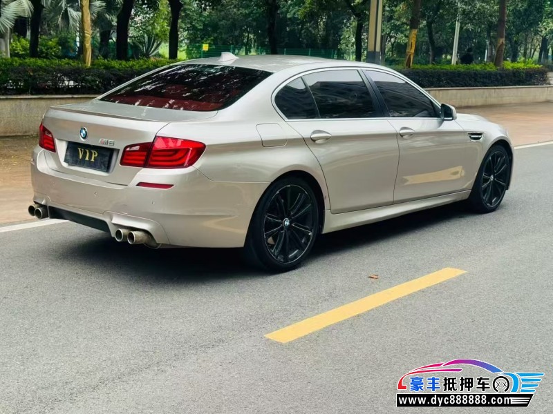 13年宝马5系轿车抵押车出售