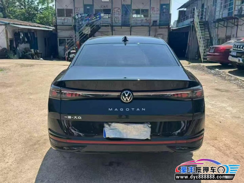 25年大众迈腾轿车抵押车出售