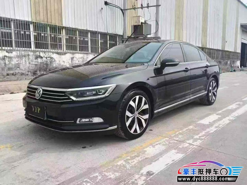 18年大众迈腾轿车抵押车出售