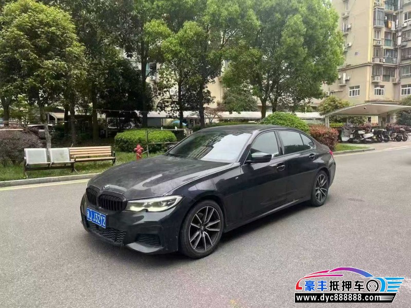 20年宝马3系轿车抵押车出售