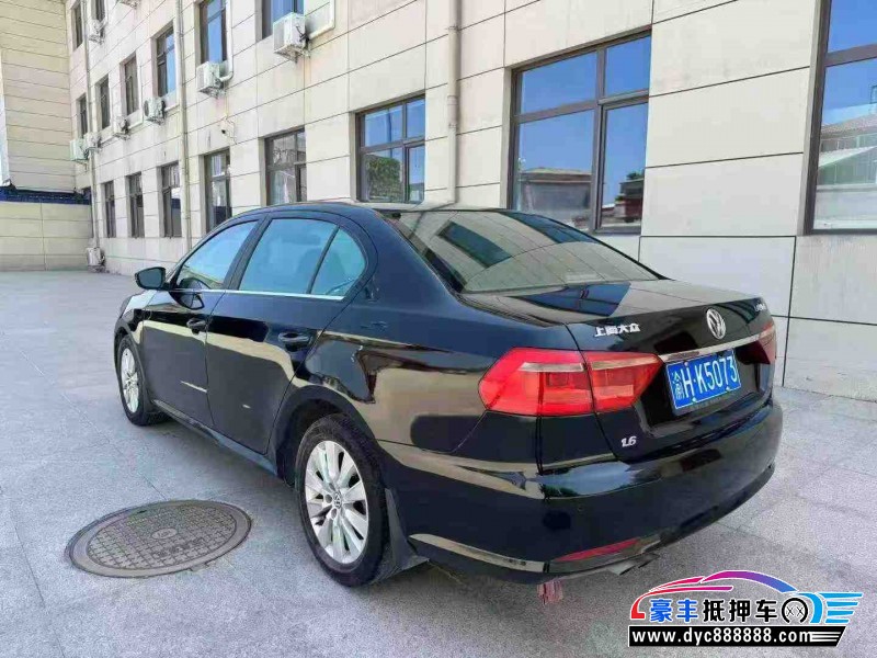 15年大众朗逸轿车抵押车出售