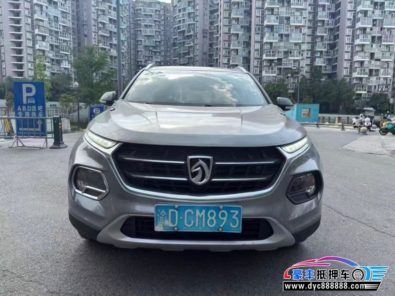 抵押车出售18年宝骏510轿车
