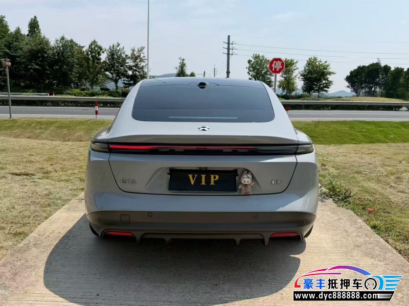 24年蔚来ET5轿车抵押车出售
