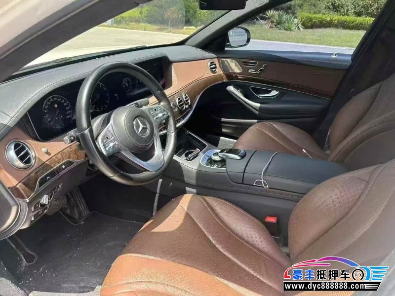 18年奔驰S轿车抵押车出售