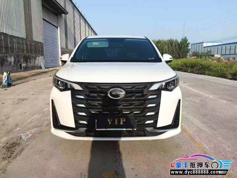 抵押车出售24年传祺m6轿车