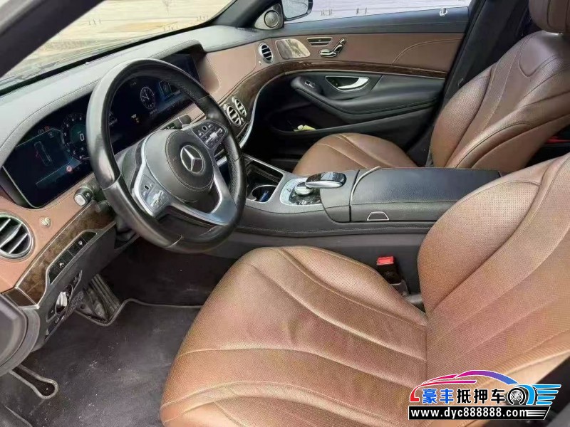 18年奔驰S轿车抵押车出售