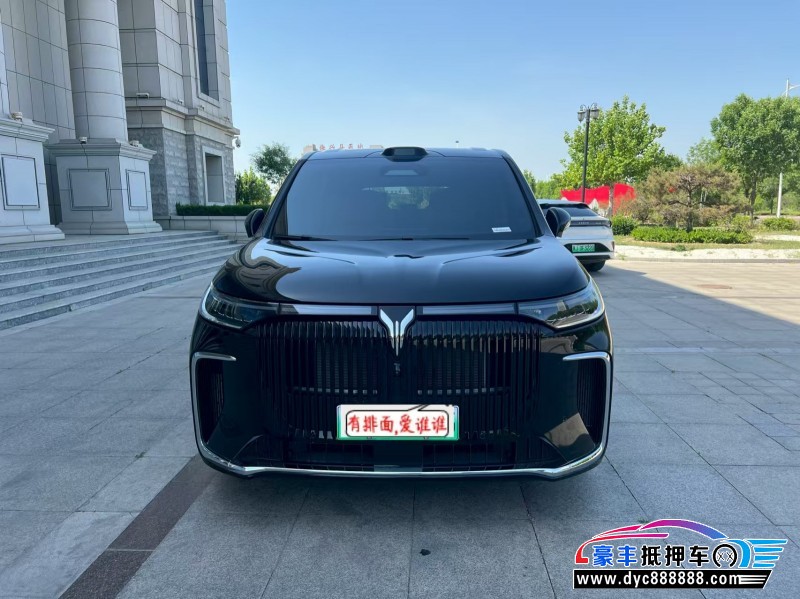 26年岚图梦想家轿车抵押车出售