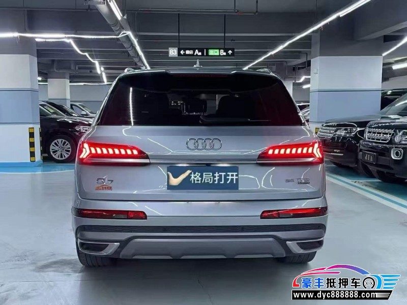 23年奥迪Q7轿车抵押车出售
