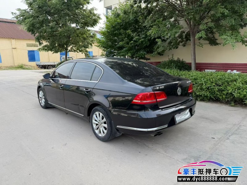 16年大众迈腾轿车抵押车出售