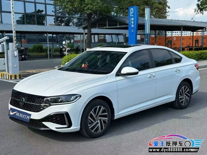 25年大众朗逸轿车抵押车出售