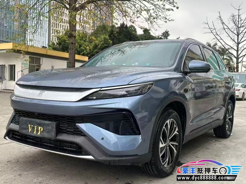 25年比亚迪宋轿车抵押车出售