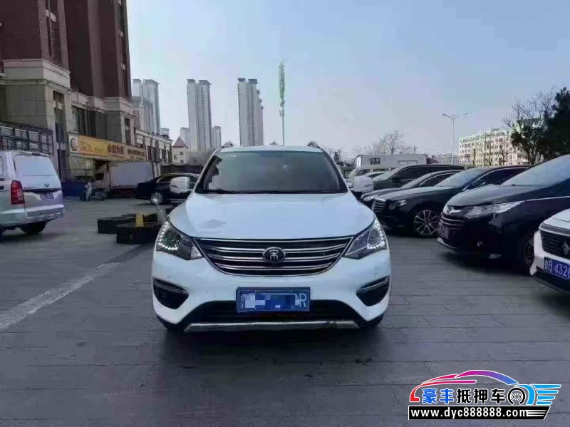 抵押车出售19年比亚迪宋轿车