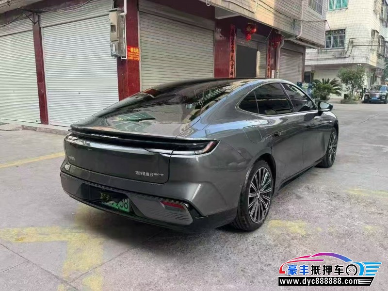25年吉利银河轿车抵押车出售