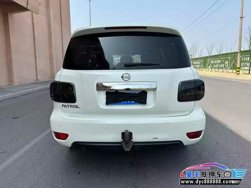 18年日产途乐轿车抵押车出售